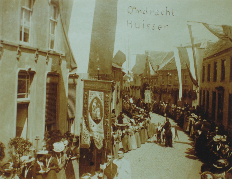 1 begin vorige eeuw Aangepast