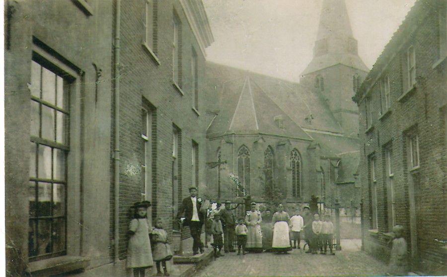 gezicht op de kerk 1930